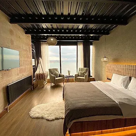 Marina Fener & Hotel *